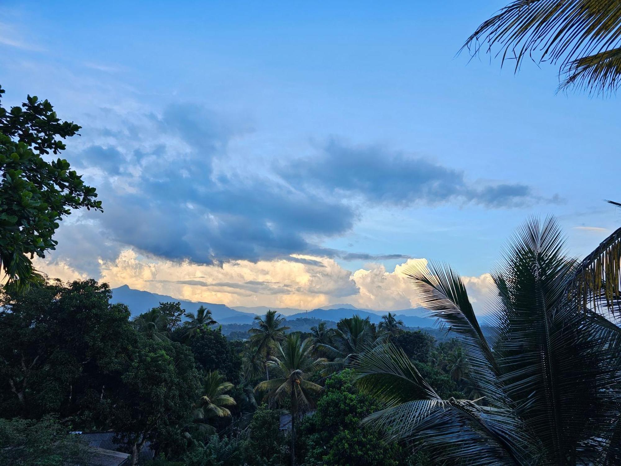 The Lodge Kandy Eksteriør billede
